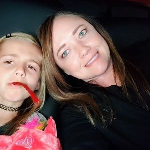 Meet your Posher, Stacy